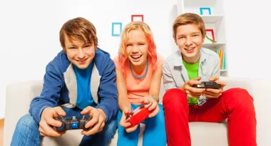 kids playing video games e-sports