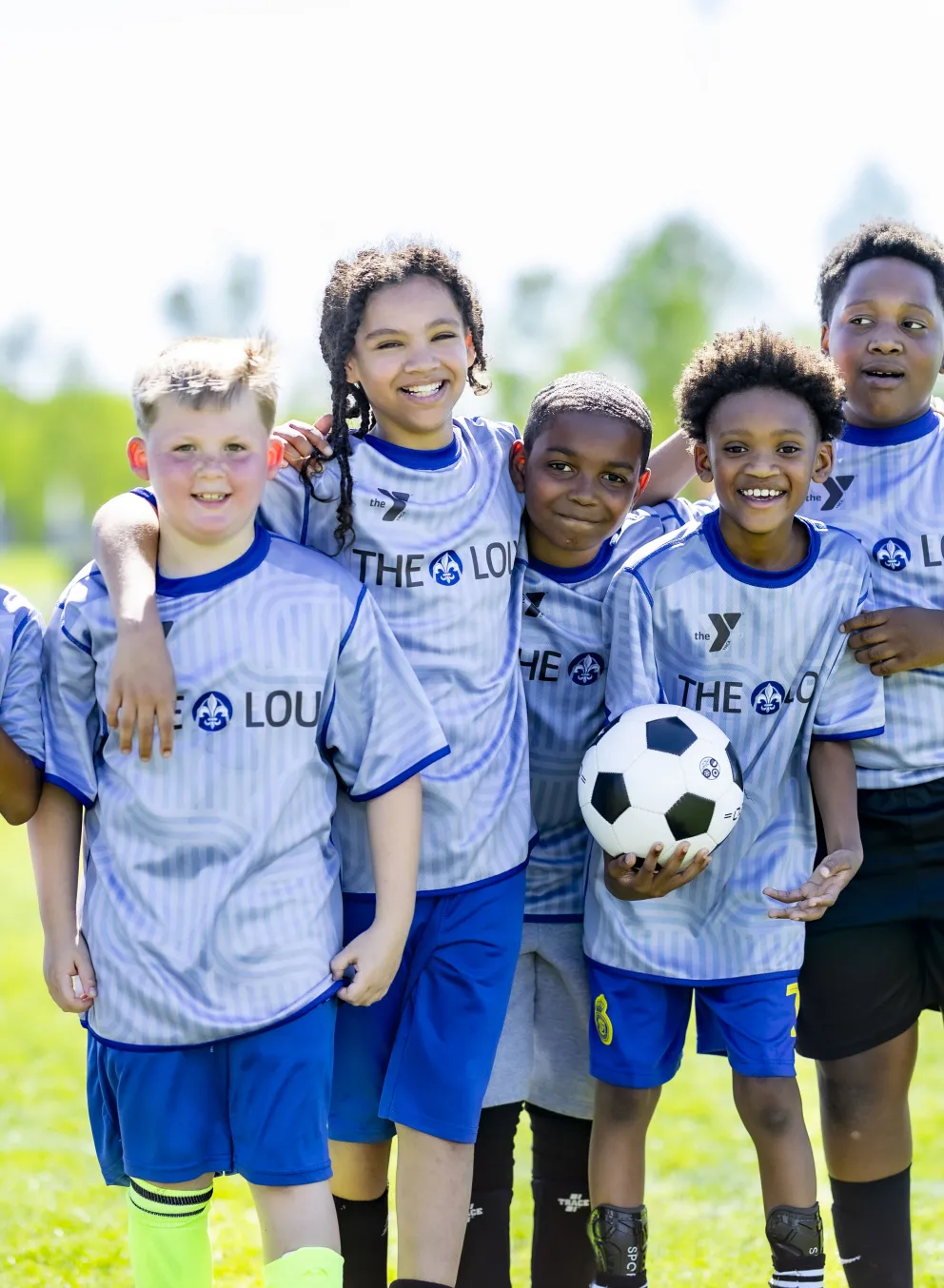 group of kids in ymca youth soccer
