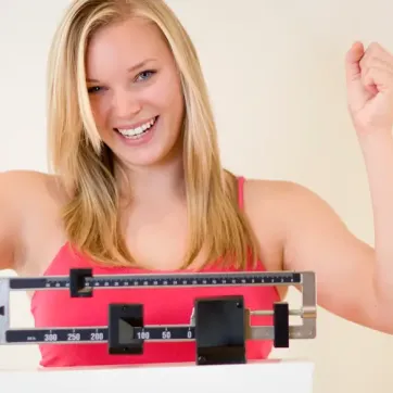 women on scale